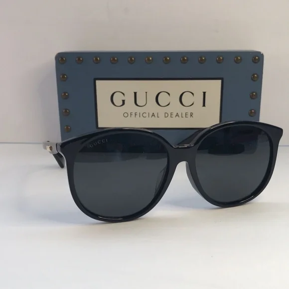 ? - New trendy Original Gucci GG0261SA 001 Black Round 